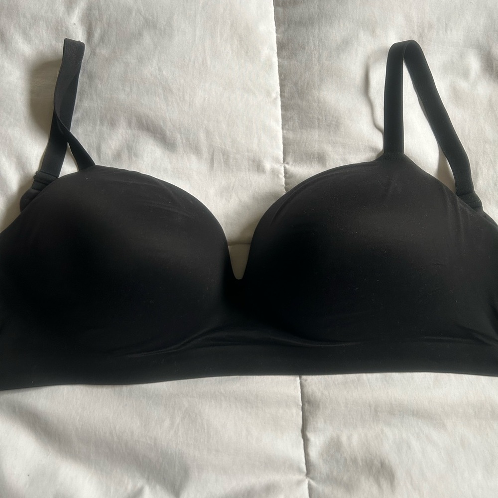 Soma Enbliss Wireless black bra - 42D